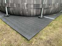 Podkład pod basen gruby 2 cm na 6,5 metra 1 m szeroki nowy pianka