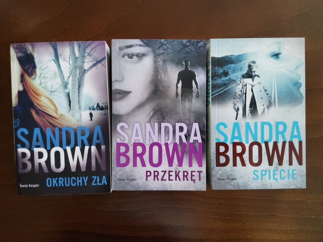 Sara Brown- Okruchy zła, Przekręt,  Spięcie