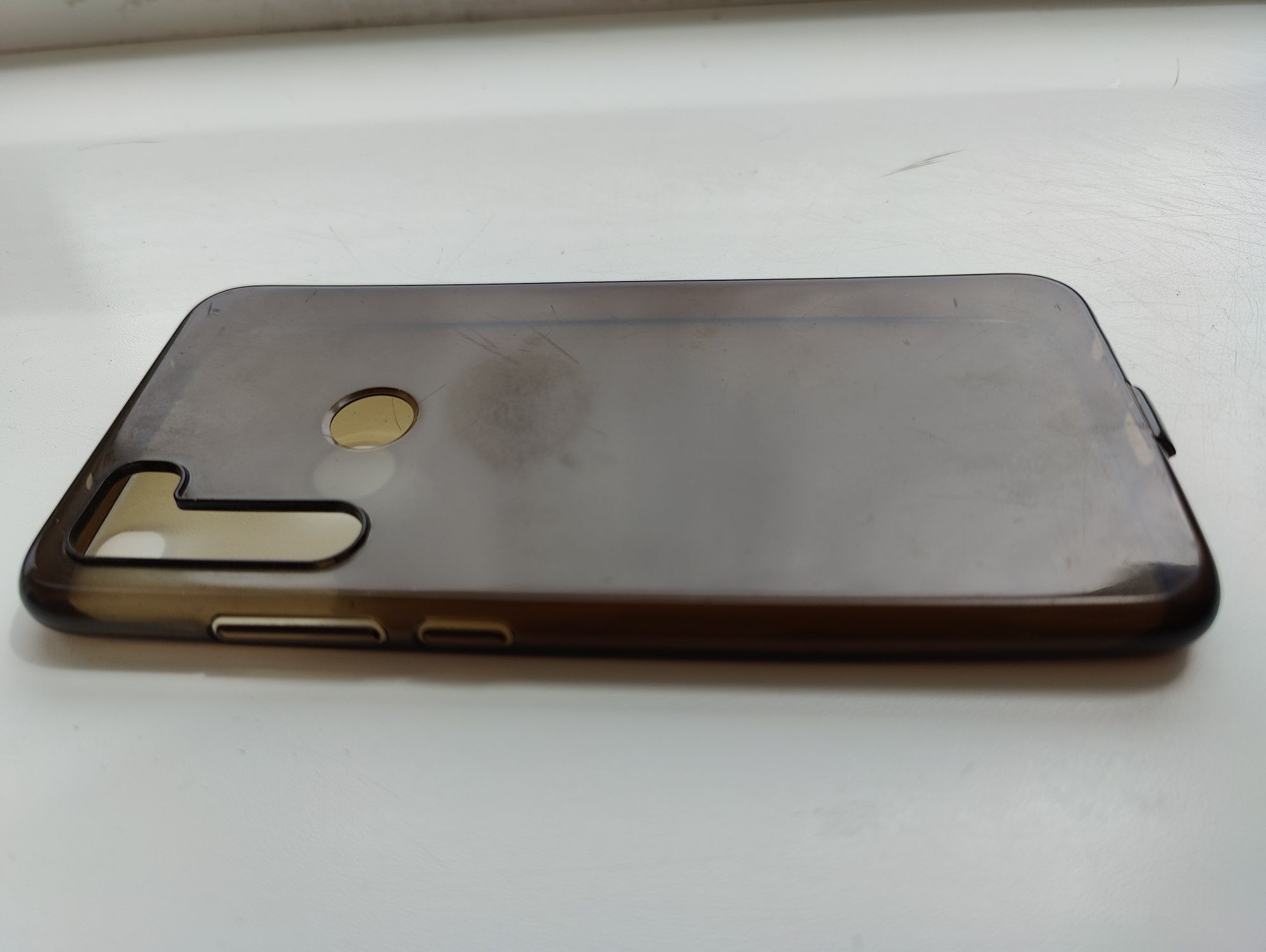 Чехол накладка силиконовая для телефона Redmi 8 б/у