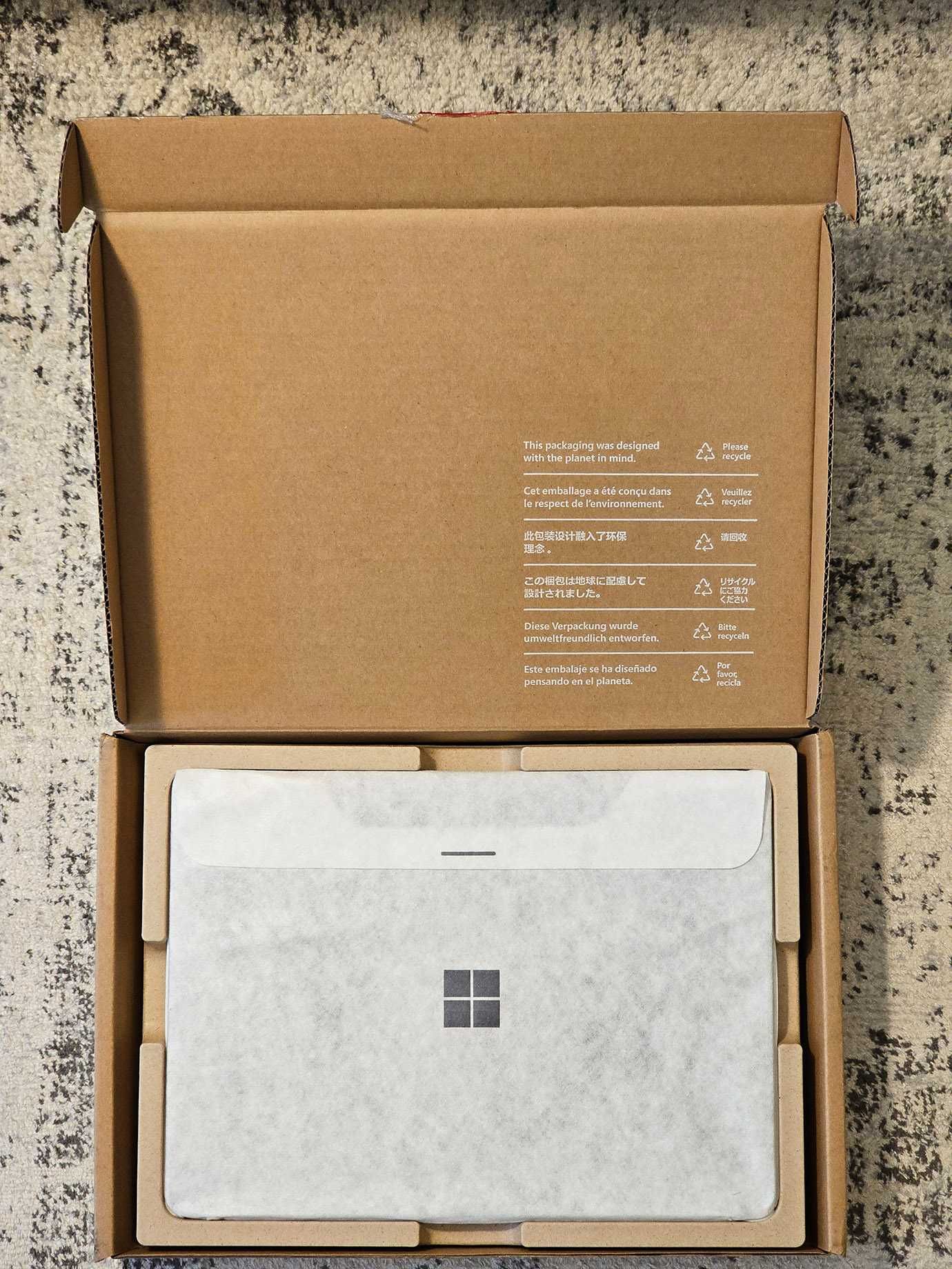 2025 Microsoft Surface Laptop 7 14″ Intel / 32Gb/ 1Tb [NEW/ NOVO]