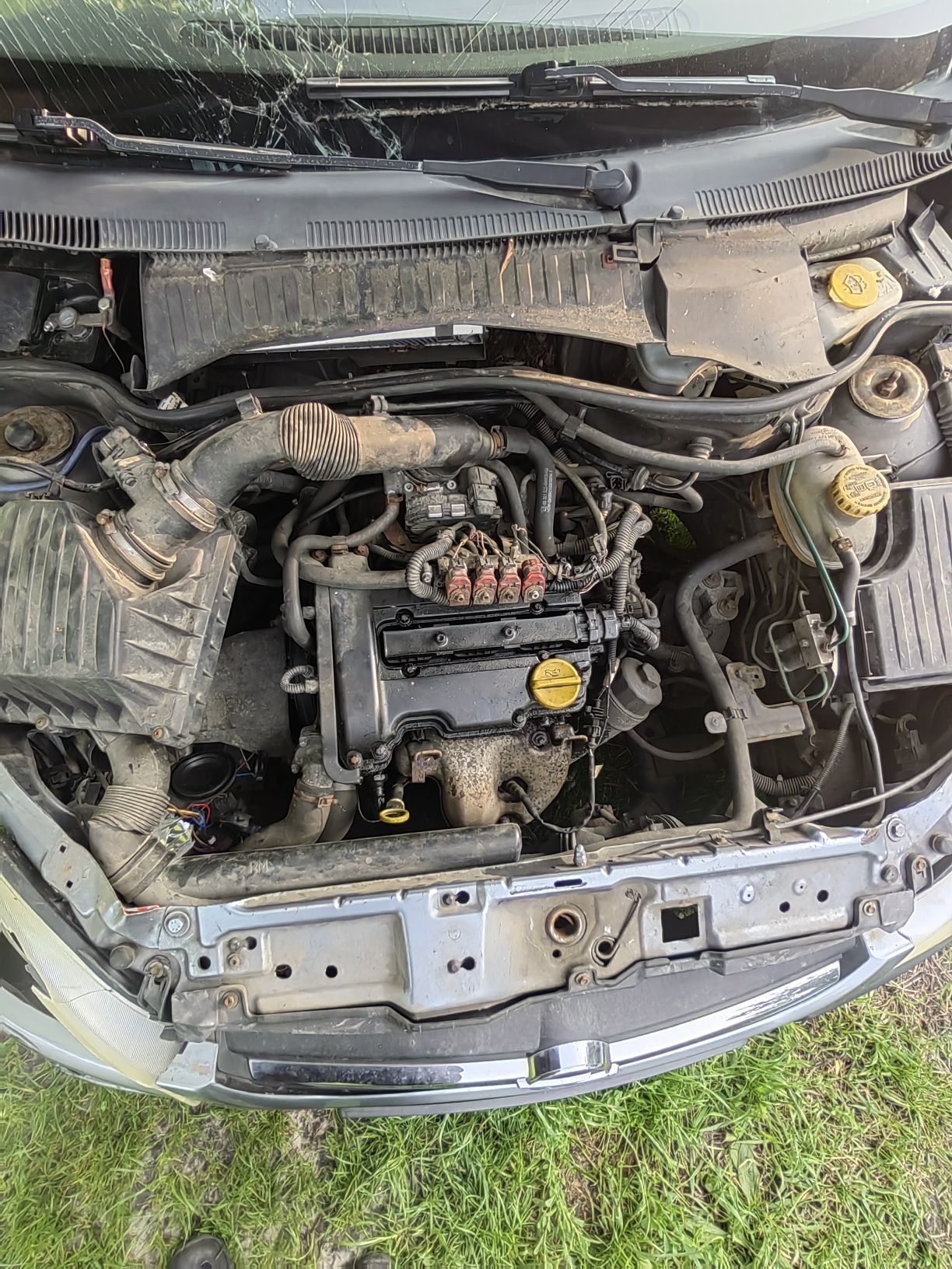 Opel Corsa C 1.0 lpg uszkodzony