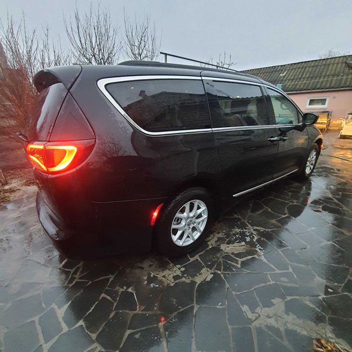 Chrysler Pacifica
