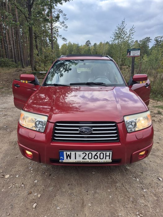 Subaru Forester 2.0 benzyna z hakiem
