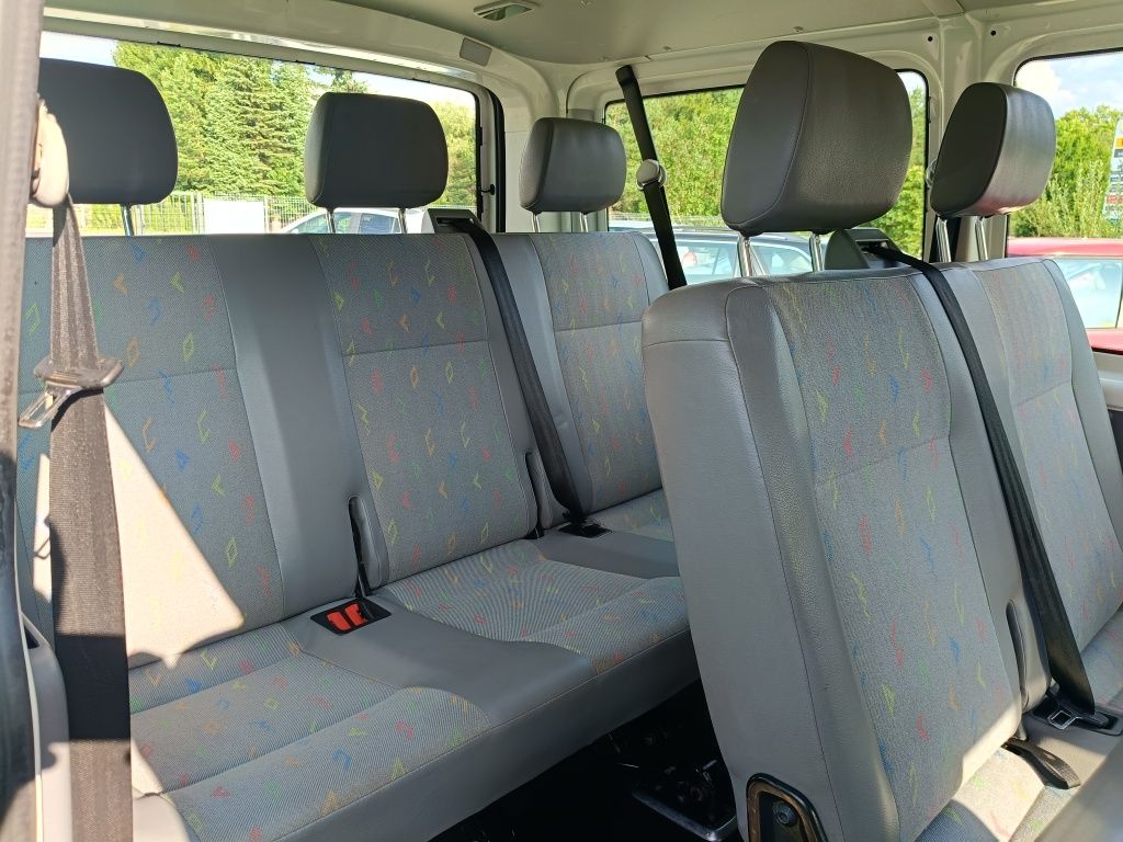 VW Transporter 1.9TDI 9 Osób Klima z Niemiec