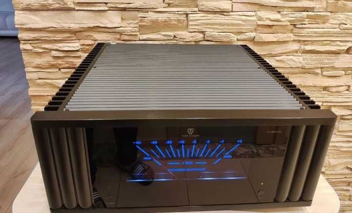 Wzmacniacz mocy ToneWinner AD-2500 PRO