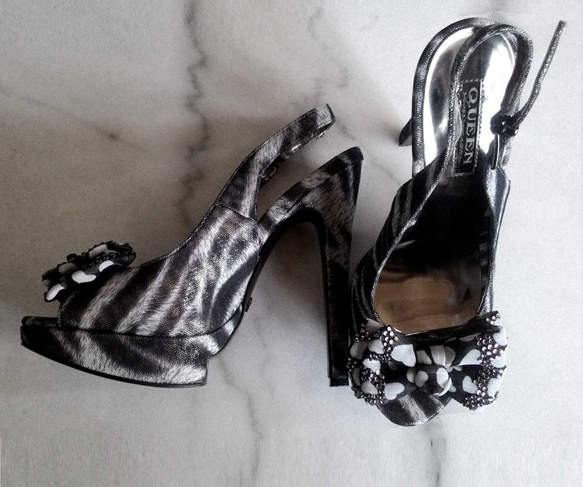 Босоножки серебряные на шпильке с бантом с блеском 36р - 23см