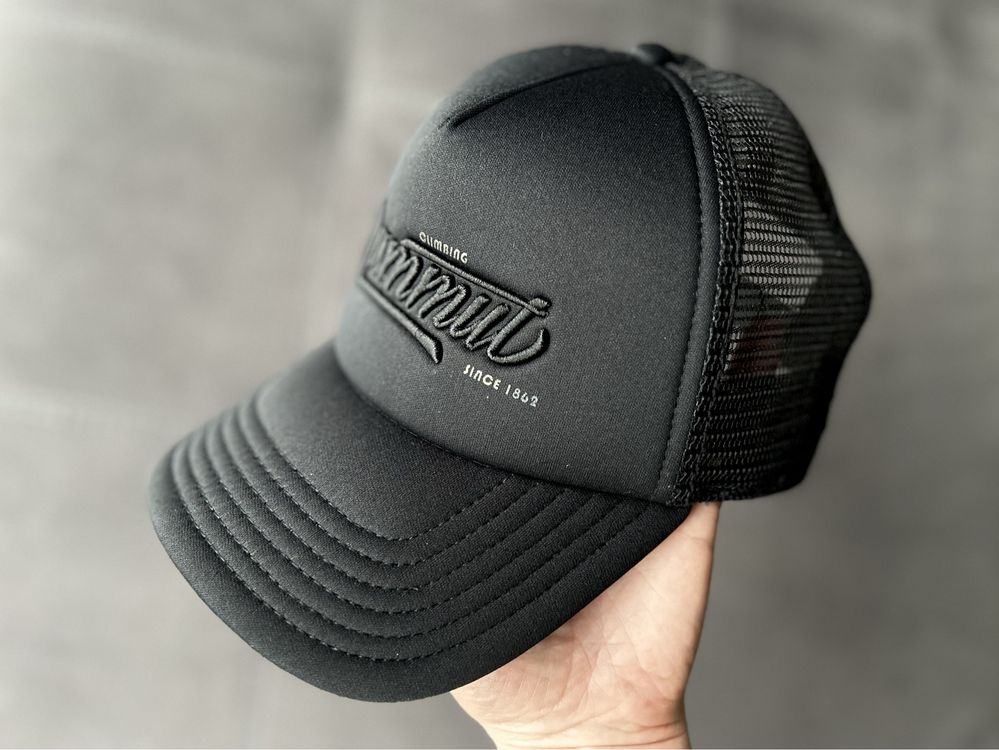 Стильна кепка швейцарського бренду MAMMUT Crag Cap