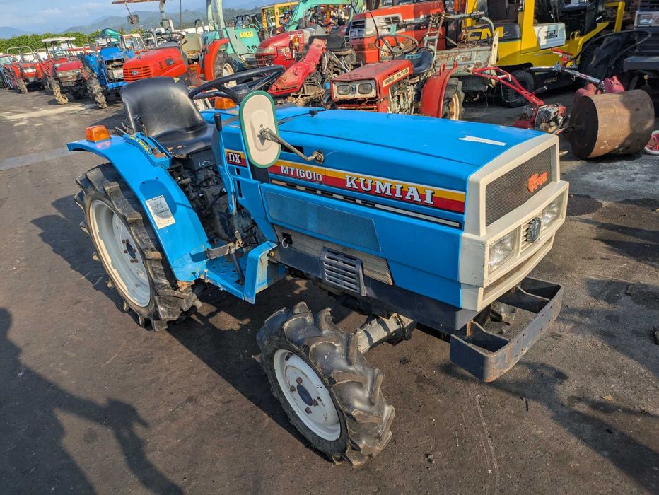 Traktor Mitsubishi MT1601D – 16 KM