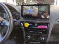 Штатная магнитола для AUDI Q5 головний пристрій для Ауді .