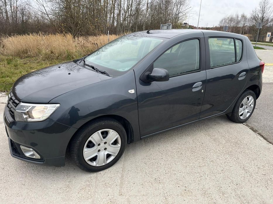Dacia Sandero 1.0tce LPG , bogata wersja, czujniki parkowania