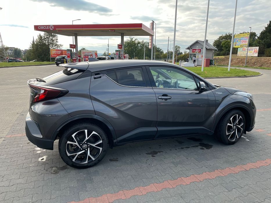 Toyota C-HR Toyota ch-r od pierwszego właściciela
