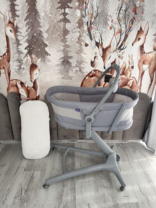 Chicco Baby hug łóżeczko na kółkach krzesełko