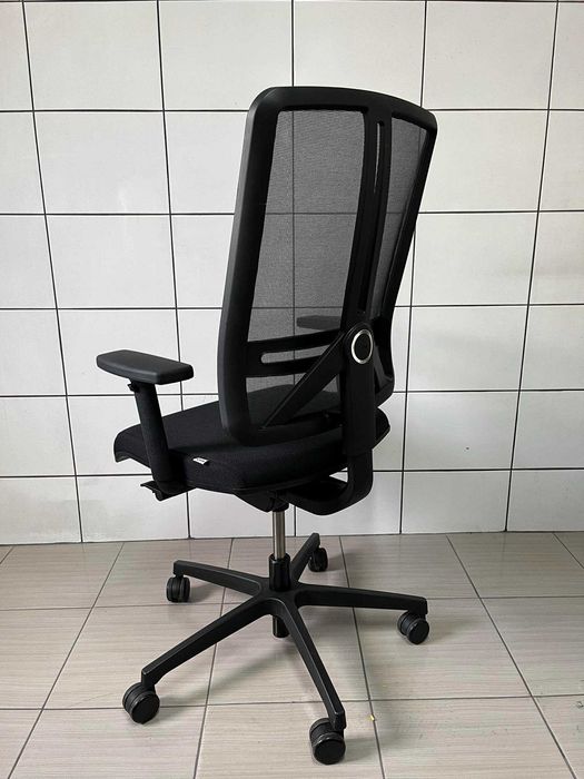 Fotel biurowy obrotowy Rim Flexi czarny okazja zobacz!