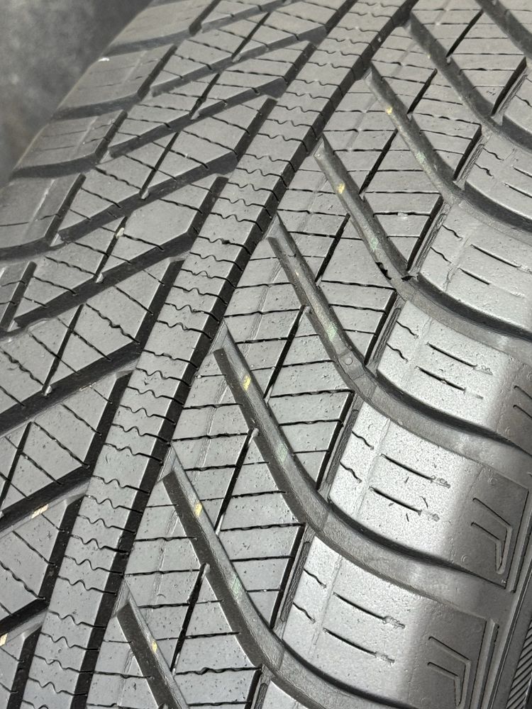 205/55 R16 GoodYear Vector 4Seasons | Пара | Всесезон | Словенія |