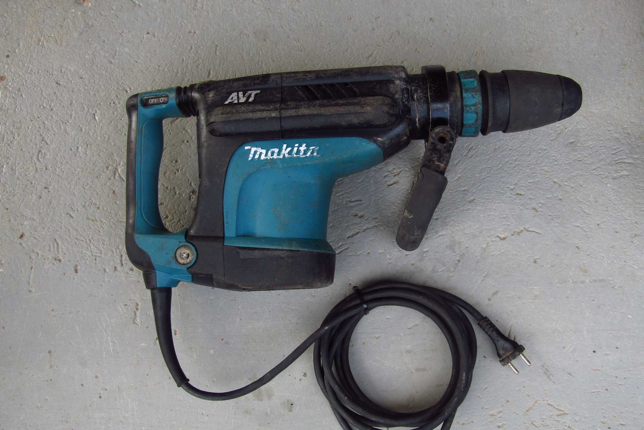Makita hm1213c młot wyburzeniowy SDS max 19J
