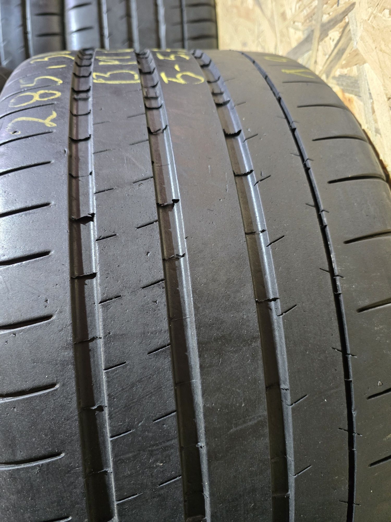 285/30/20 Michelin super sport ZP_RSC , para  z 19r