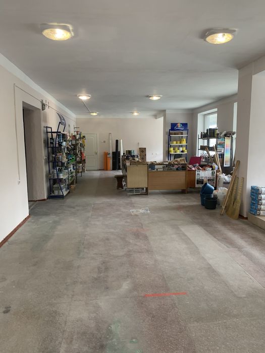 Продається приміщення у м.Острог(270м.кв.)!