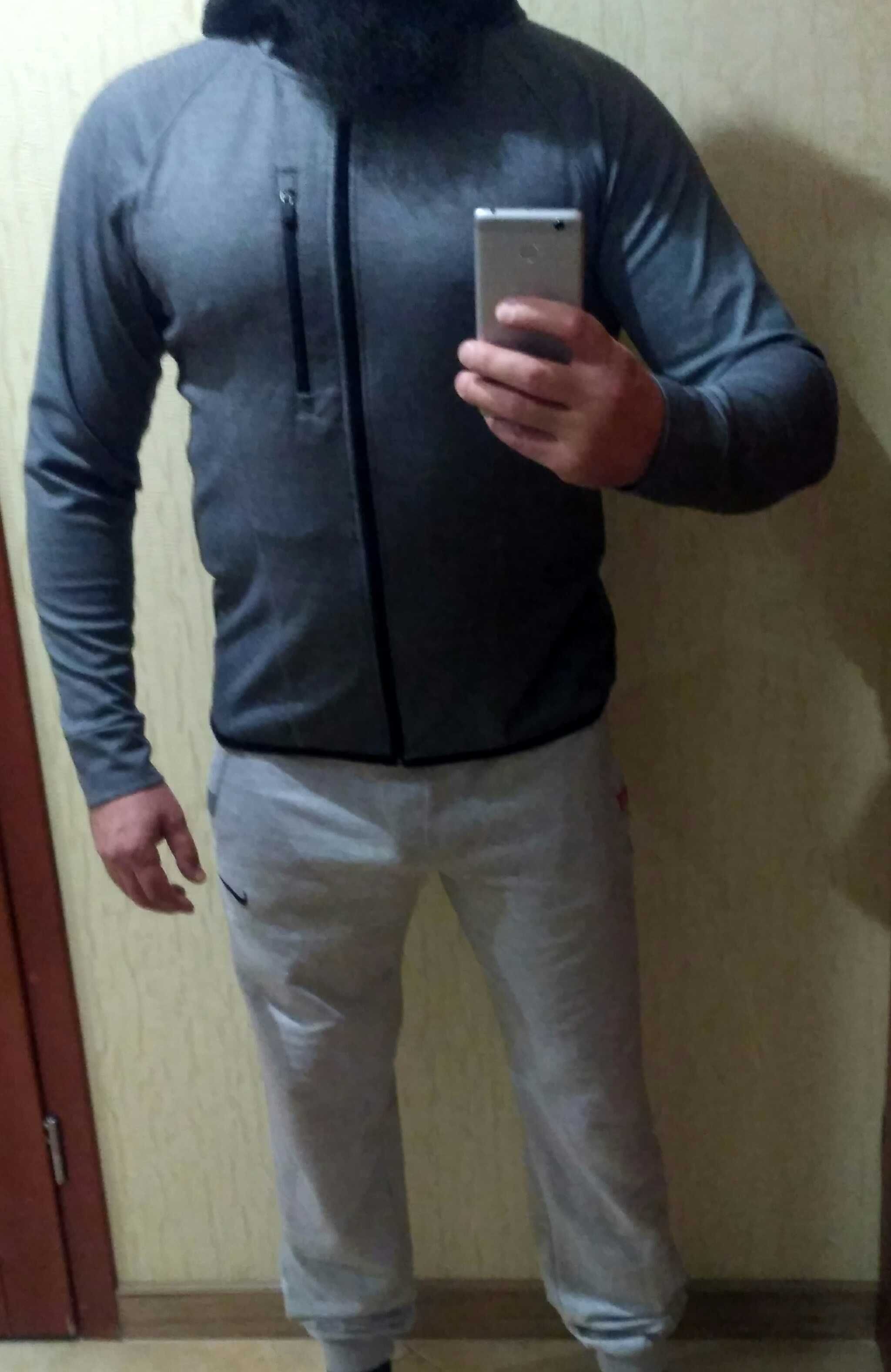 Продам кофту Steffen Schraut