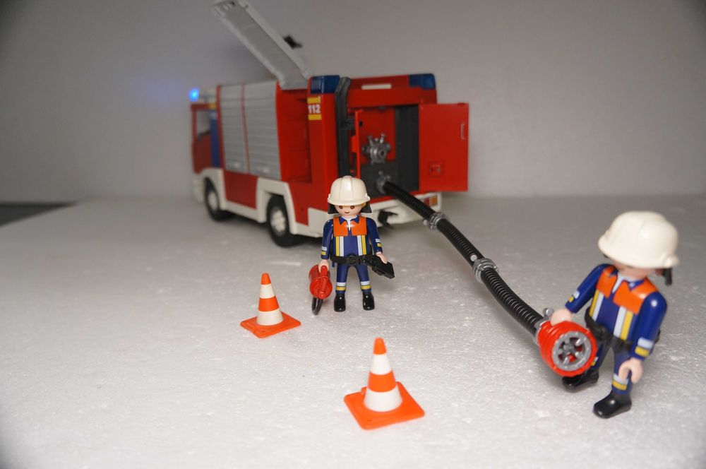 Playmobil 1066  Wóz Straży Pożarnej Straż Światło  Playmobile