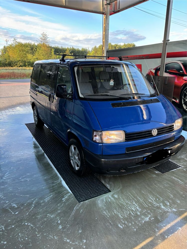 Sprzedam transportera t 4 2.5 tdi 9 osobowy