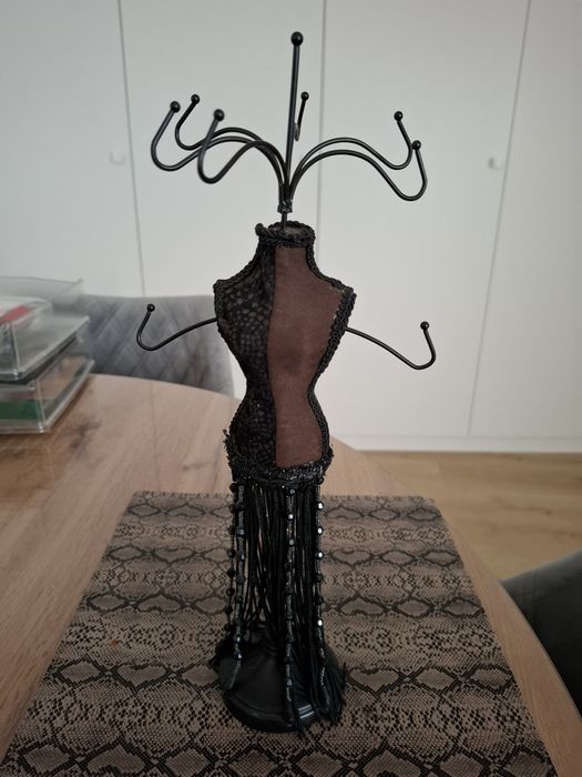 Stojak na biżuterię