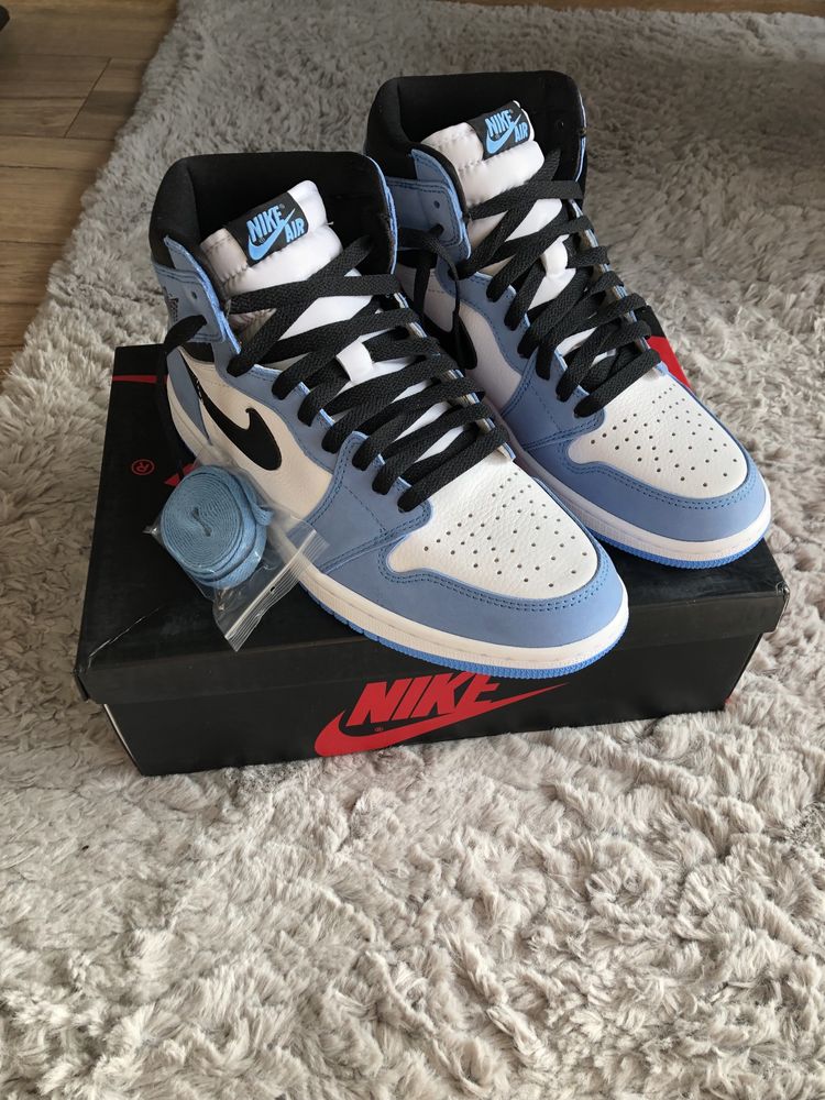 Jordan 1 High University Blue