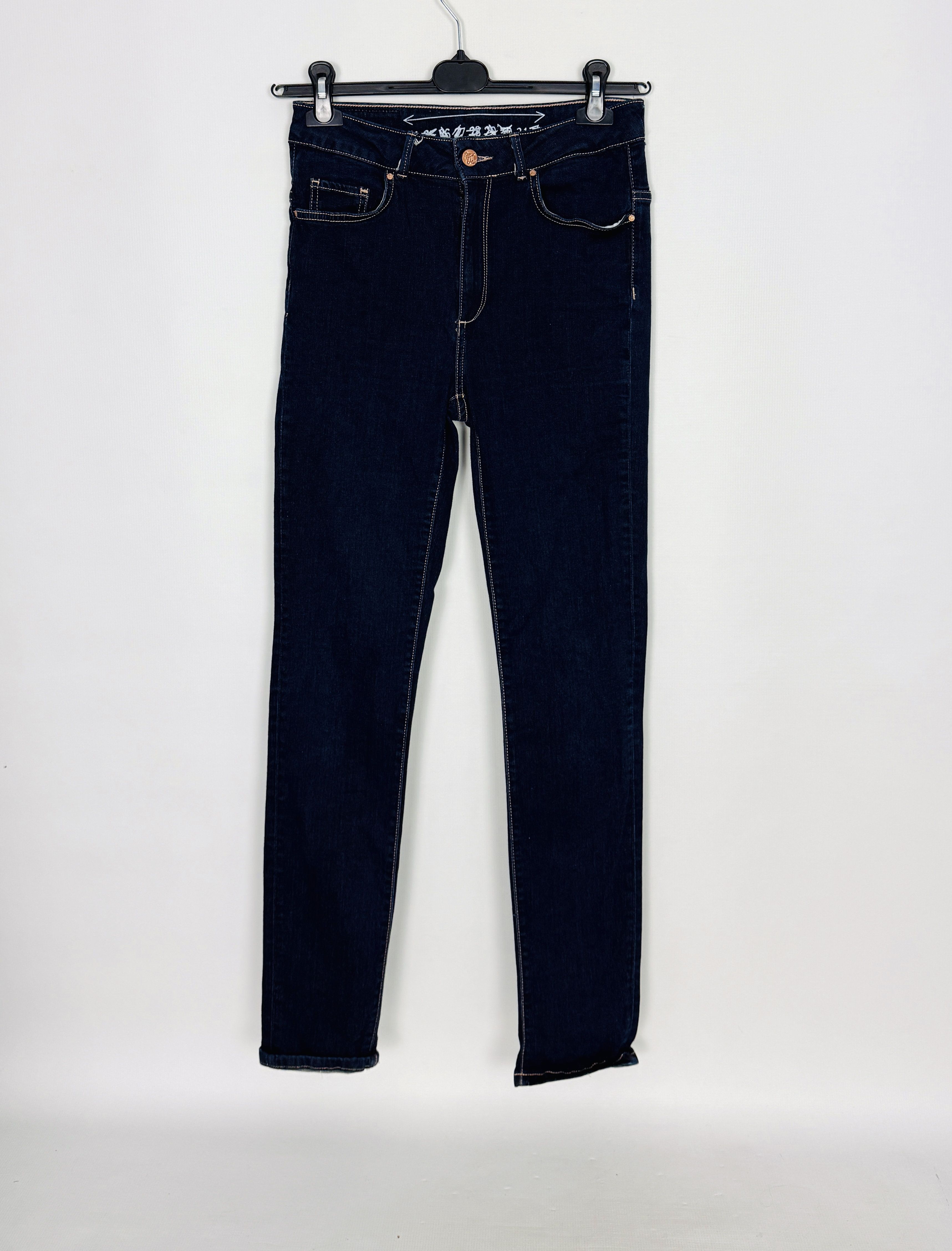 Granatowe jeansowe spodnie rurki z wysokim stanem M 38 Never Denim
