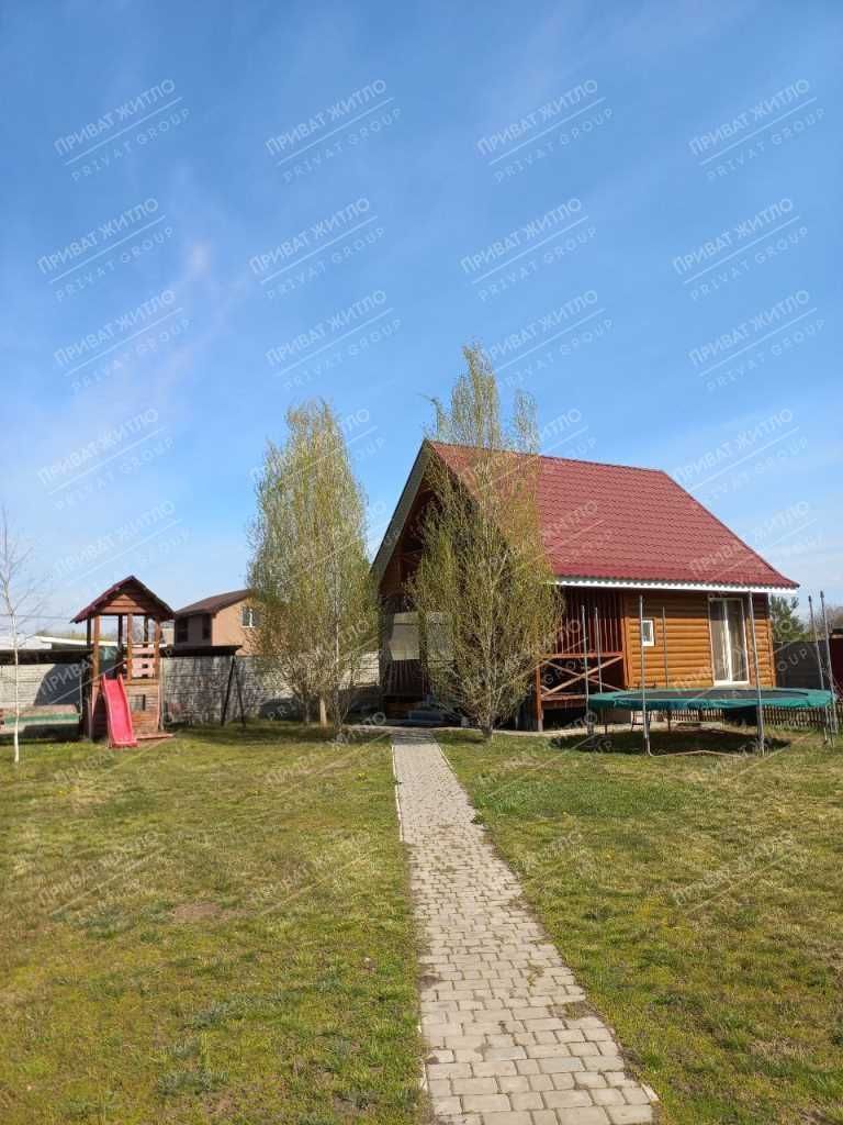 Дача в Лісових Полянах серед сосен