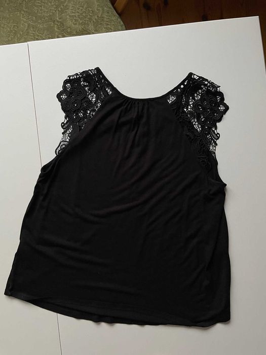 H&M bluzka basic czarna na krótki rękaw koronkowa top czarny