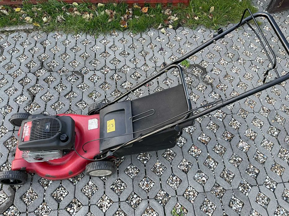 Kosiarka MTD spalinowa z napędem (szer. 46 cm)