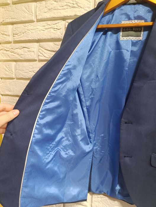 Шкільний костюм 10- 11 років