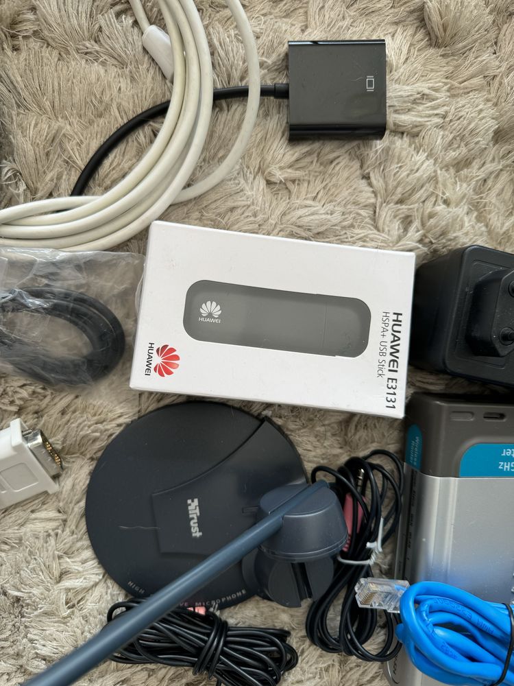 Router kamera ip modem wzmacniacz wifi patchcord akcesoria komputerowe