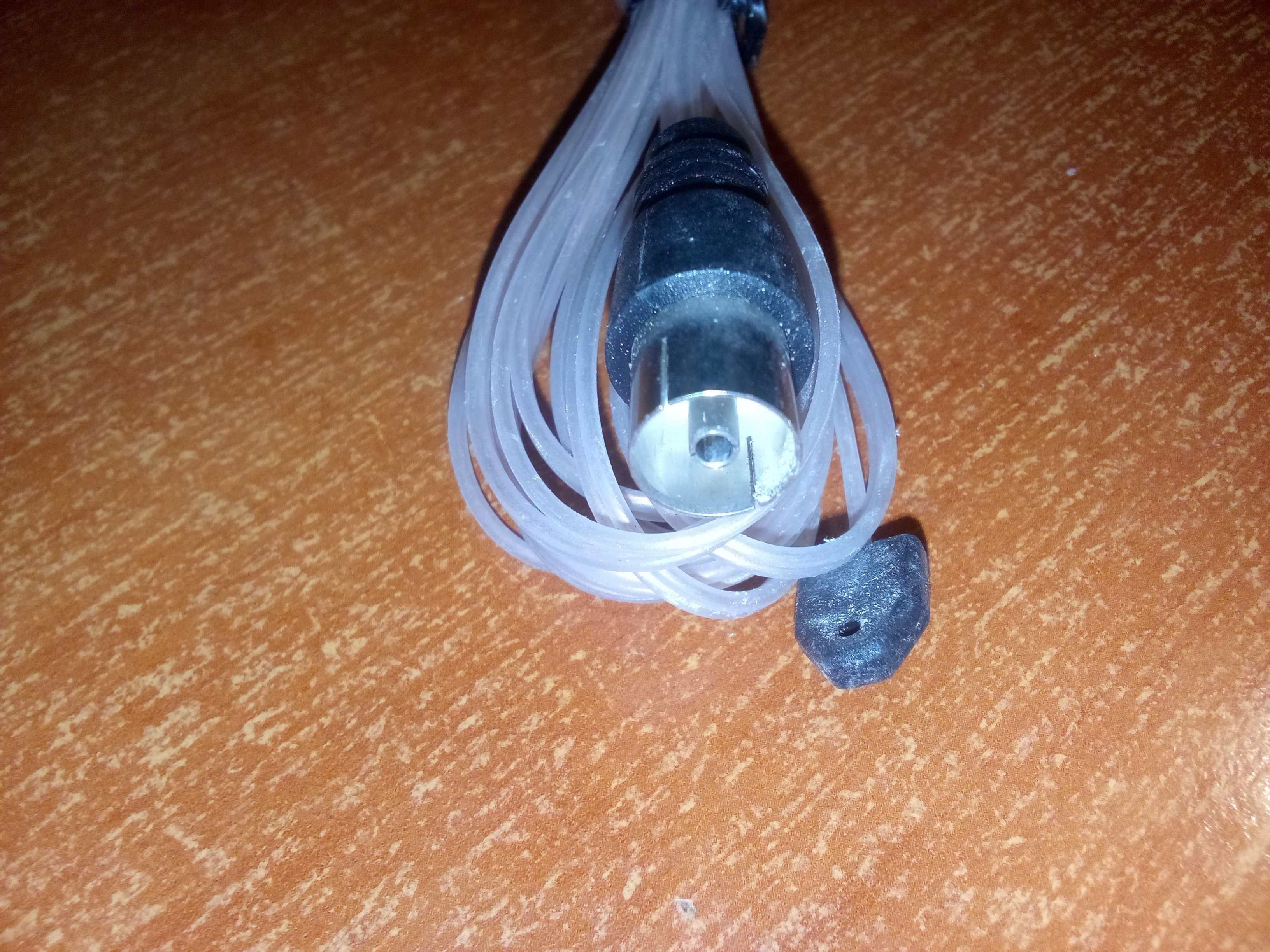Antena radiowa typ T