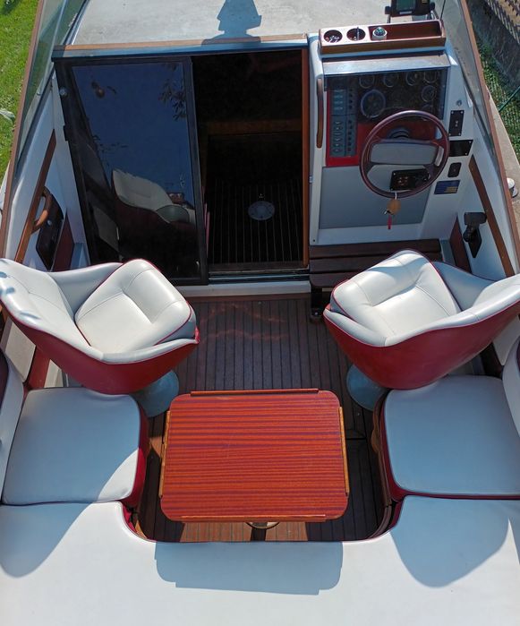 Łódź motorowa DRACO 2100 z silnikiem Volvo Penta stan bdb