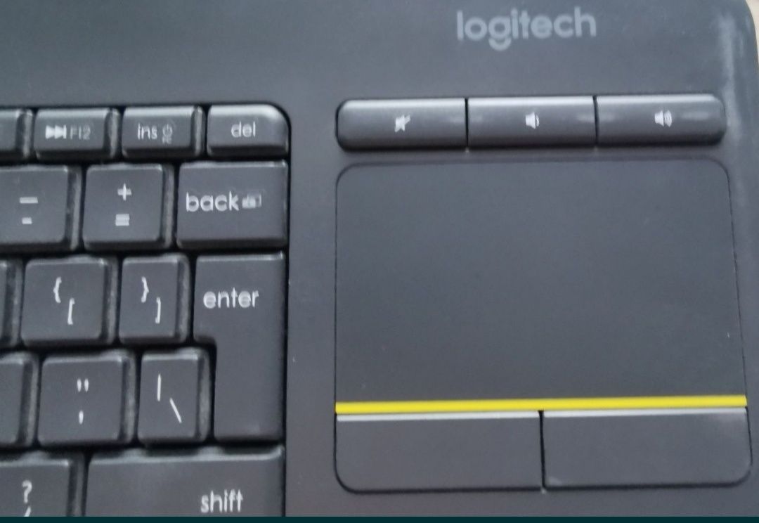 Klawiatura logitech k400 plus bezprzewodowa