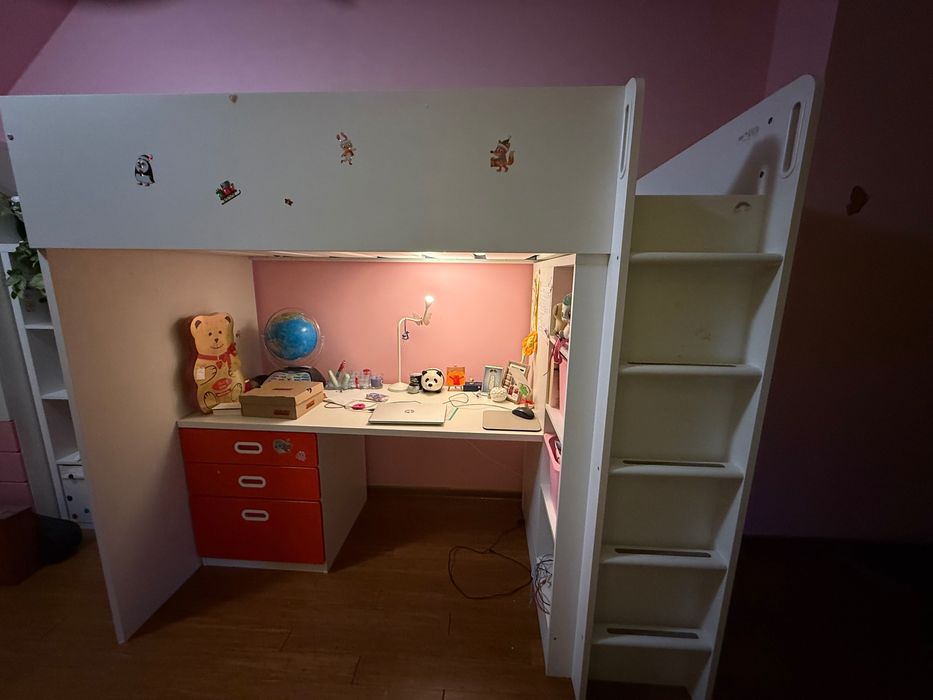 Łóżko piętrowe IKEA z biurkiem i szafą