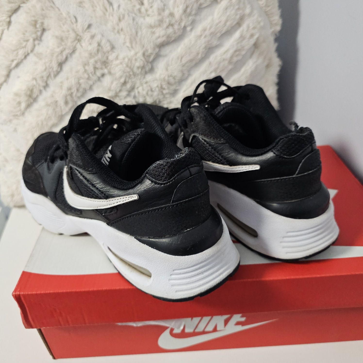 Кросівки Nike Air Max Fusion 7.5