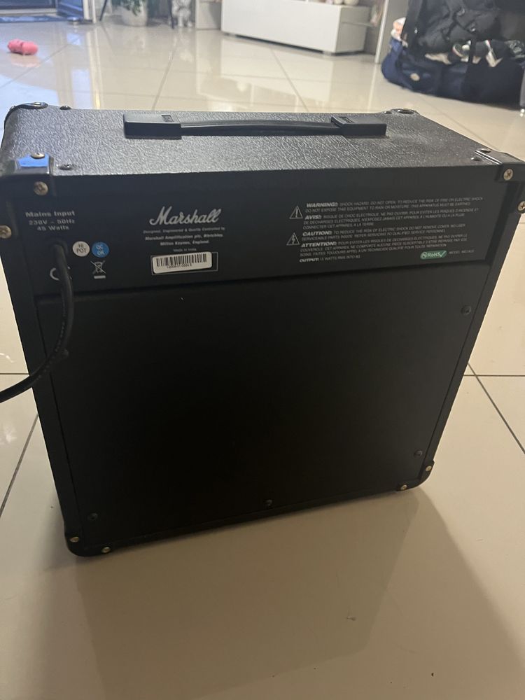 Nowa Gitara elektryczna