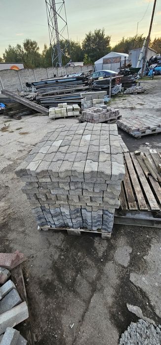 Kostka brukowa z demontażu