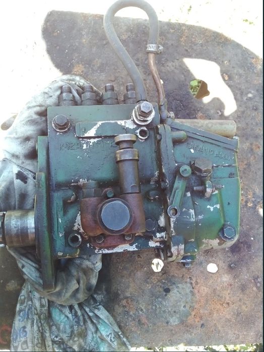 Продам топливні насоси до мтз та т40