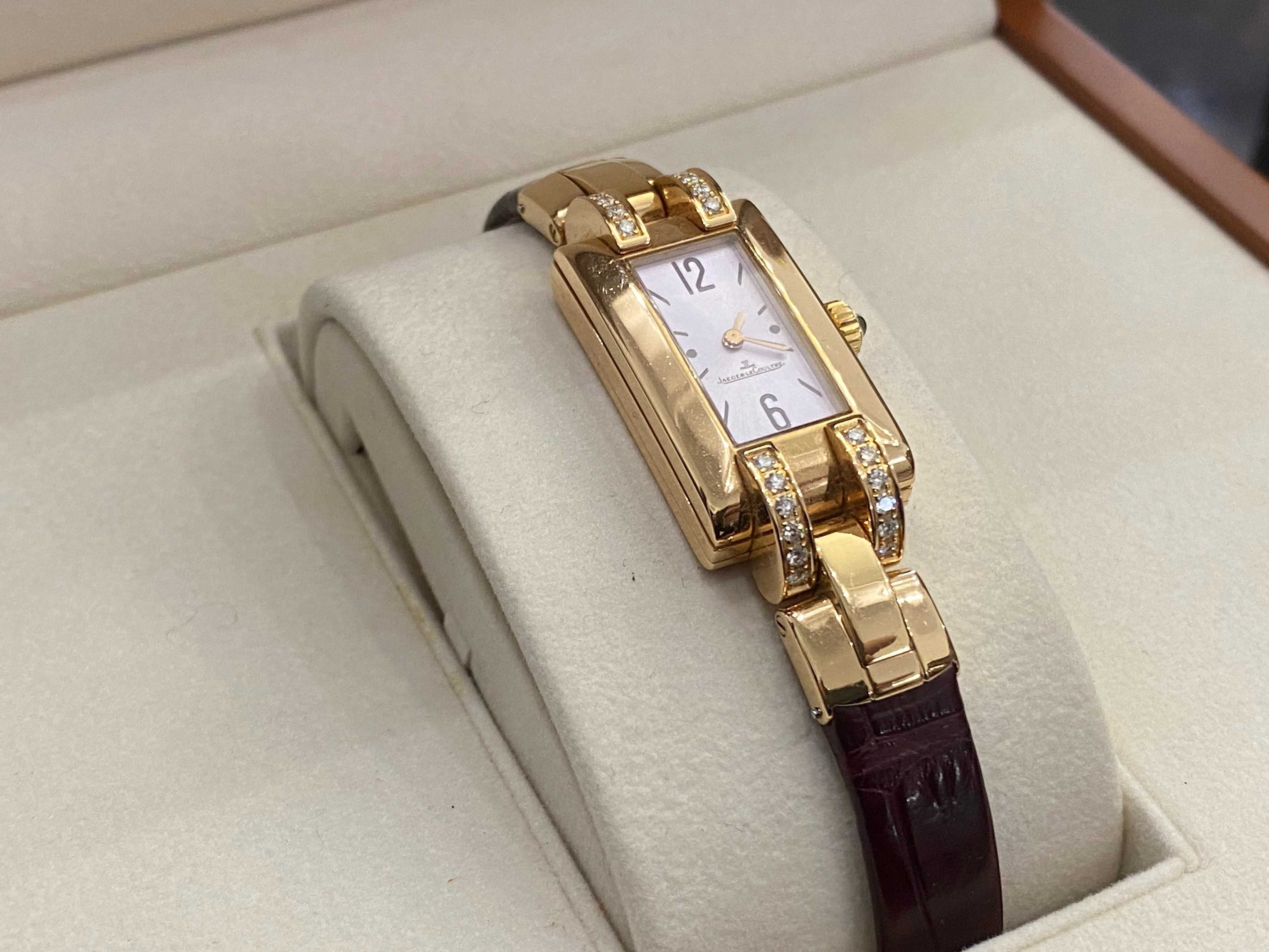 Jaeger-LeCoultre ideale золотий жіночий годинник