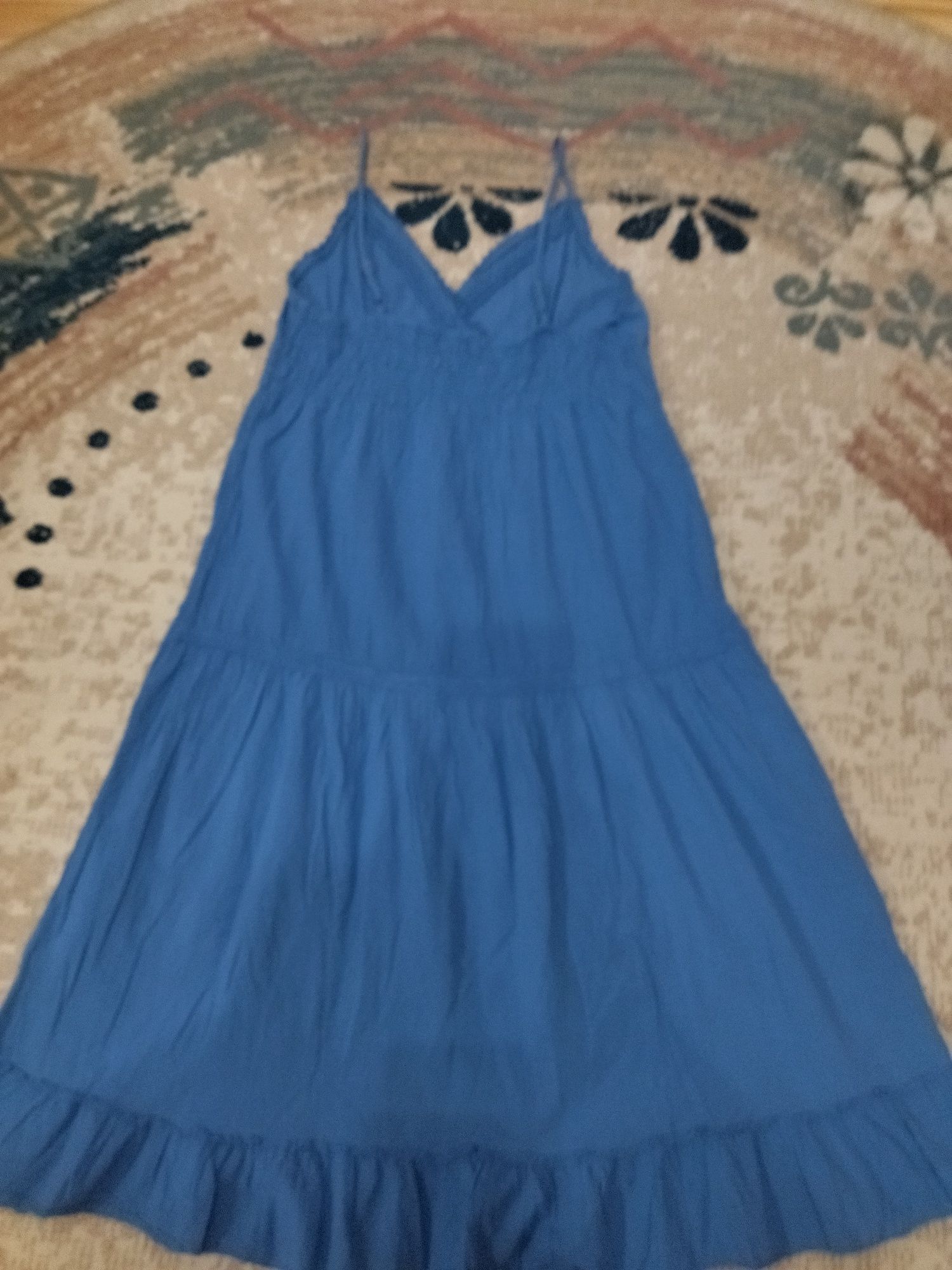 Sukienka dla dziewczynki na ramiączkach, niebieska