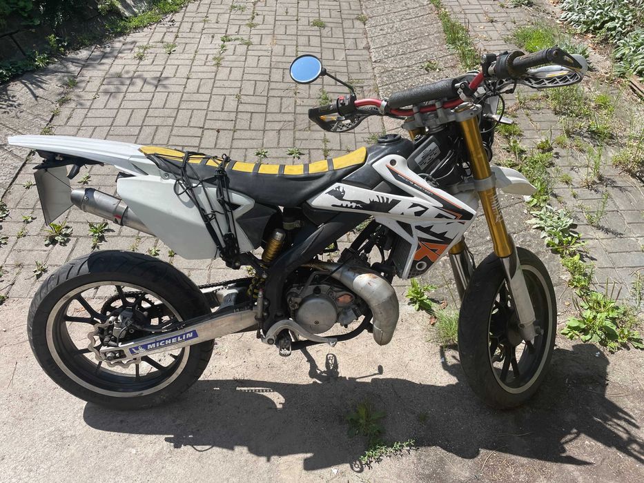 MOTOR Rieju MRT 50 Supermoto