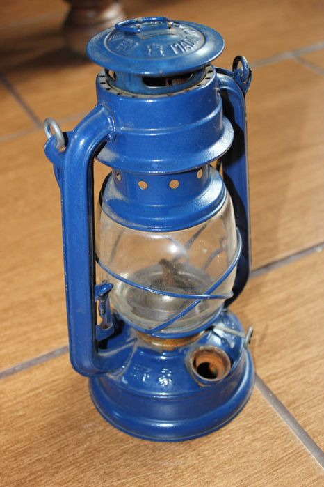 Żyrandole, Stare lampy, klosze, kinkiety, PRL