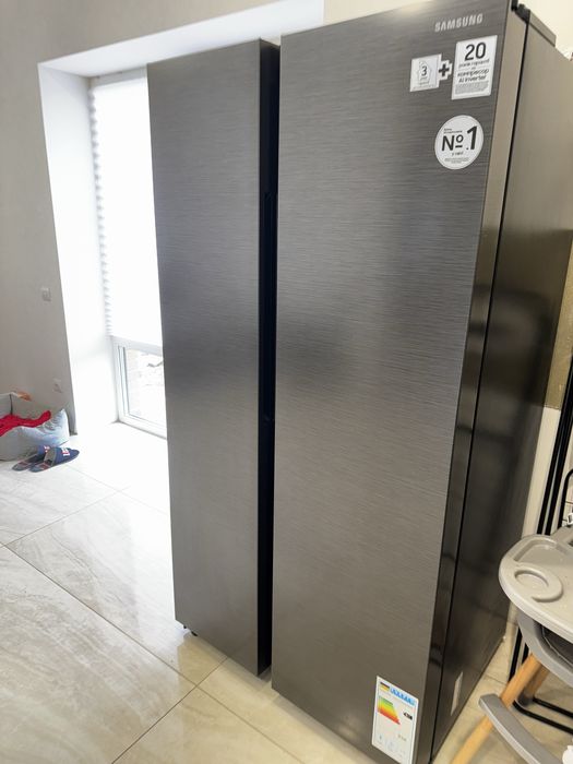Холодильник SAMSUNG RS62DG5003B1UA Новий