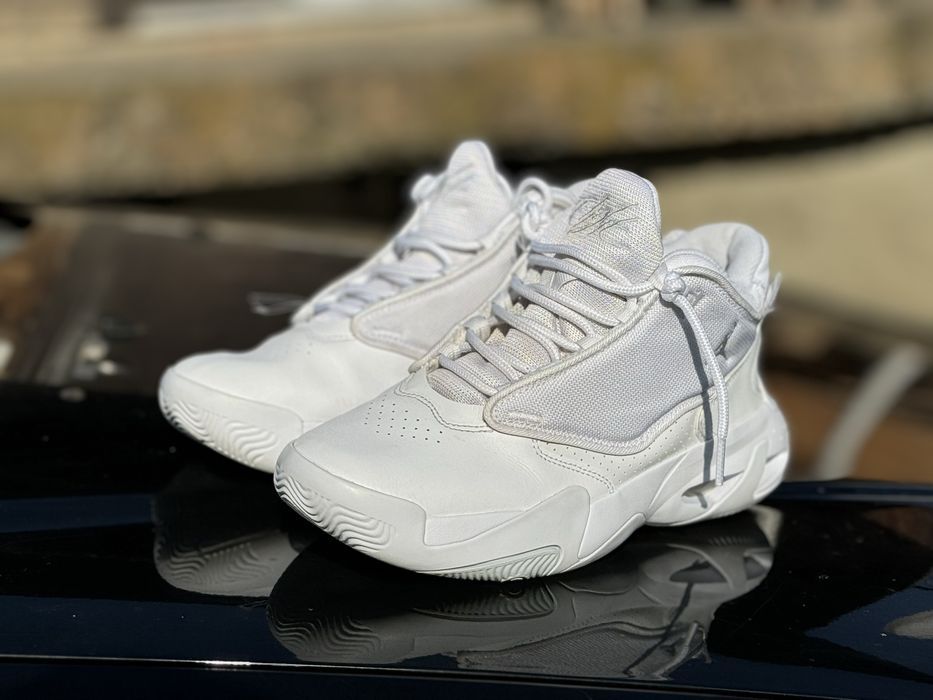 Кросівки Jordan Max Aura 4 оргінал