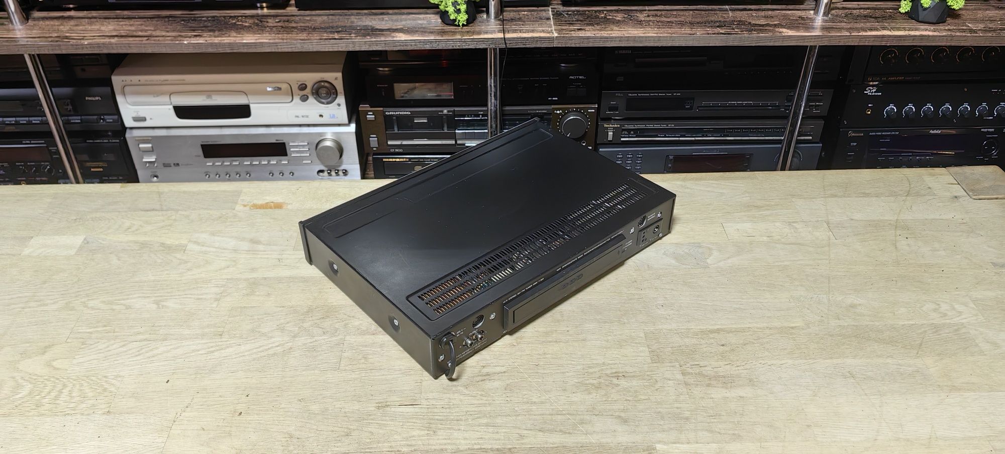 Тюнер RFT HMK-T200