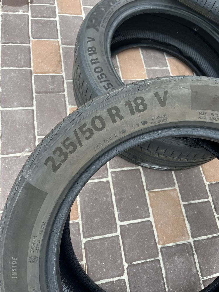 Автомобільна резина Continental 235/55 R18