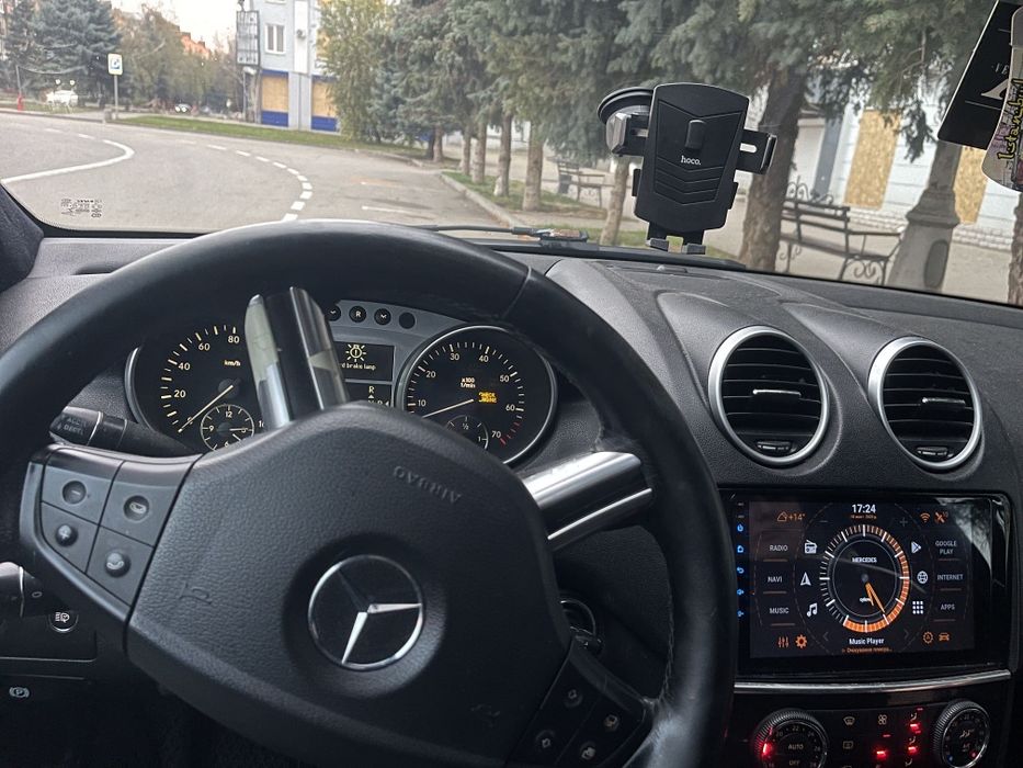 Mercedes ML-350 технічно повністю справна