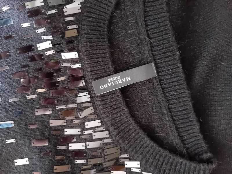 Czarny, długi sweter damski Guess Marciano, rozmiar M